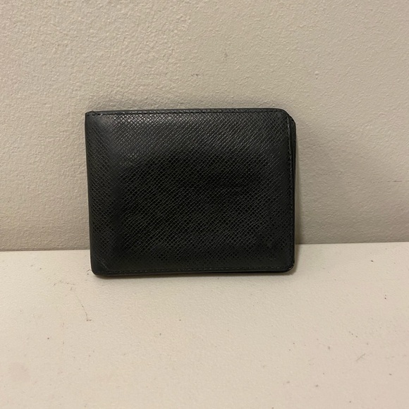 Louis Vuitton Other - Louis Vuitton Paris men’s slim leather wallet black